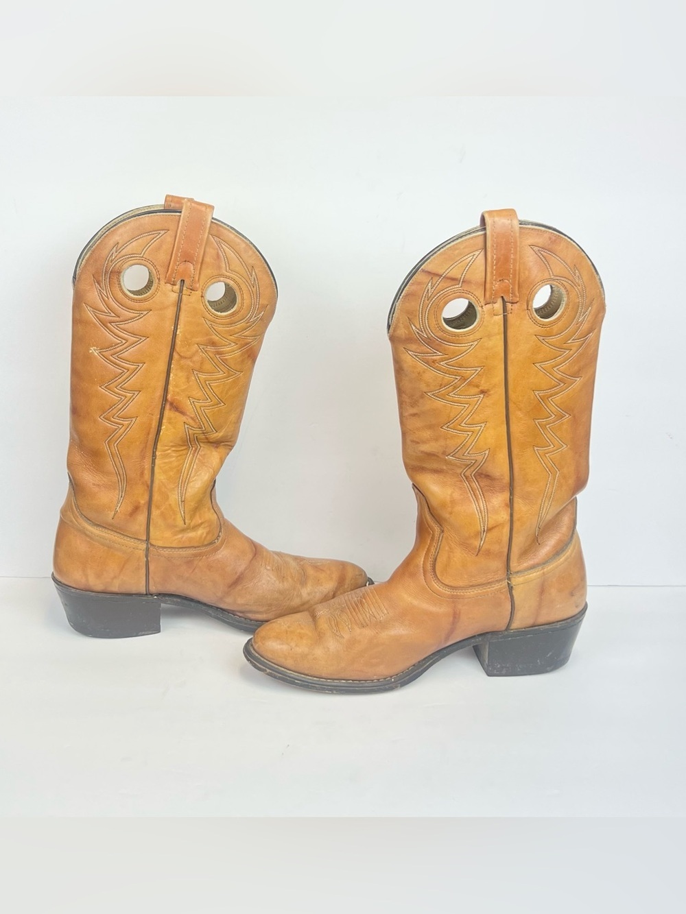 Vintage ACME Boots Men’s Size 8.5 Western Cowboy Light Brown Leather
